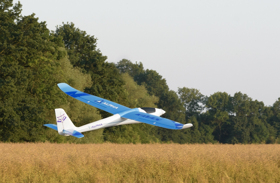 Motoplaneur Alpha 1500V2 Bleu Kavan Planeurs