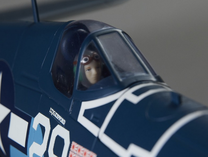 Warbird F4U Corsair bleu PNP 750mm Derbee Warbird