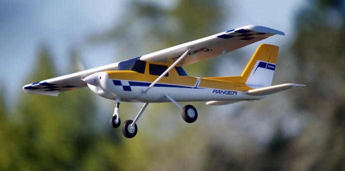 Ranger 1220mm FMS avec stabilisation électronique  Débutant / Trainer