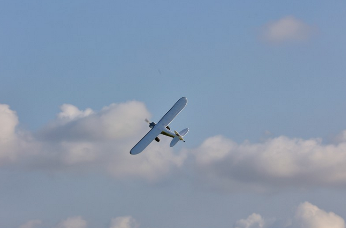 PA-18 Super Cub 1300mm PNP FMS avec stabilisation électronique Débutant / Trainer