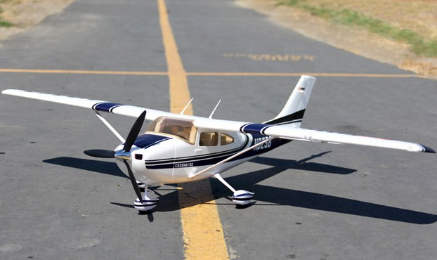 FMS Cessna 182 AT Bleu 1400mm PNP  Débutant / Trainer