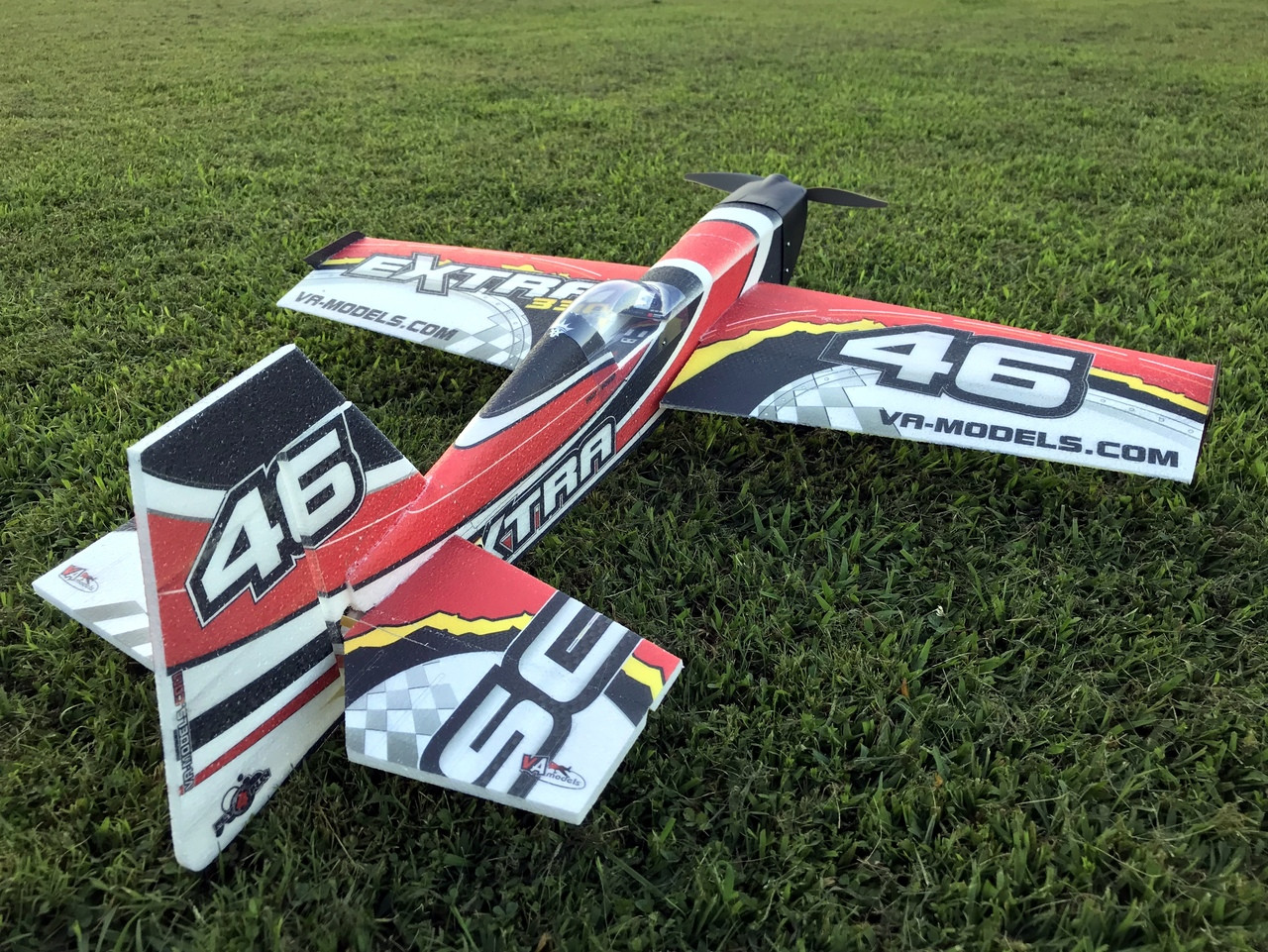 Extra 330 SC Rouge 1050mm Va Models